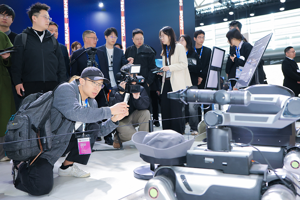 天空工场创投基金被投企业「深脉矿业」AWE 2026首秀：具身智能重构矿业勘探新范式